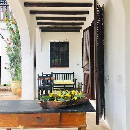 El Molino Hotel